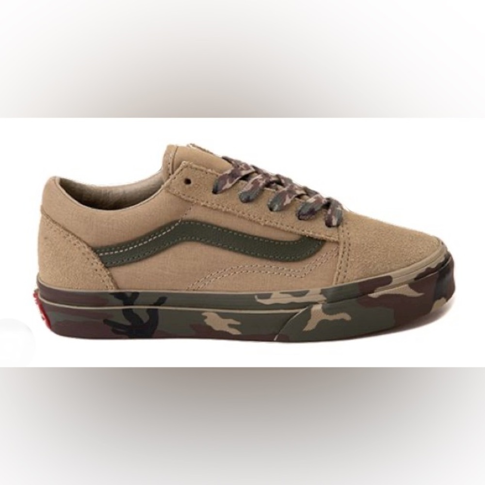 NWT💫Kids Vans Sidewall Camo Old Skool Skate Size 3